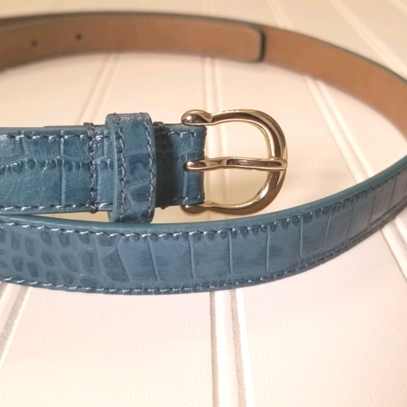 Talbots Blue Leather Belt NWT OS - Picture 3 of 6